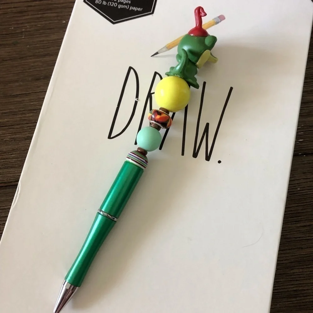 Disney Doorables: Fantasia: Ben Ali Gator handmade beaded pen